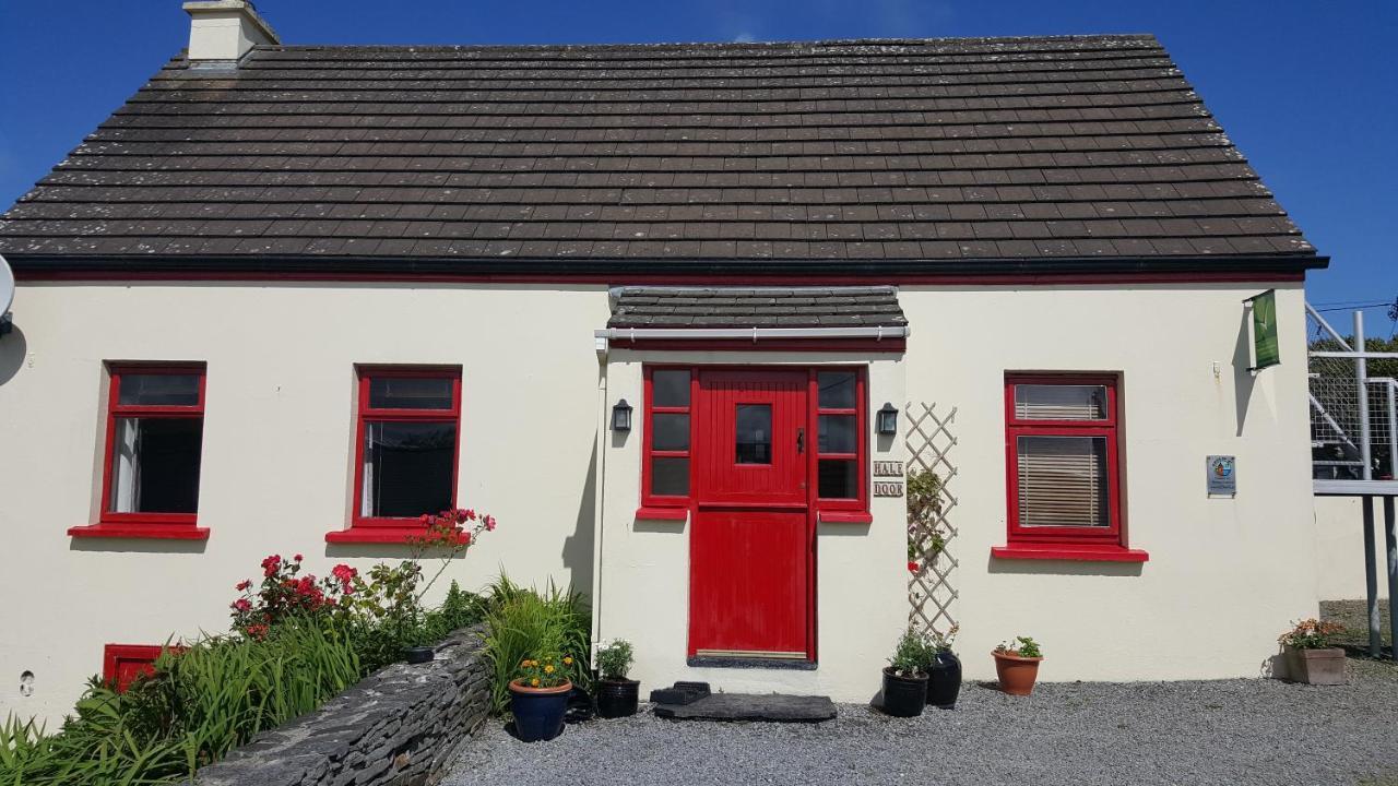 Half Door Cottage Doolin Exterior foto